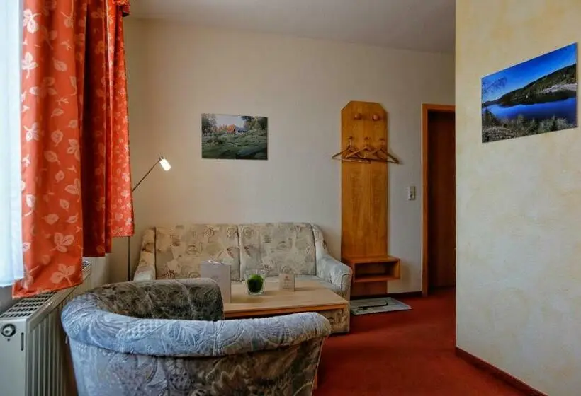 Huoneisto 1 Makuuhuone, Konsum Gästehaus Quisisana Oberhof