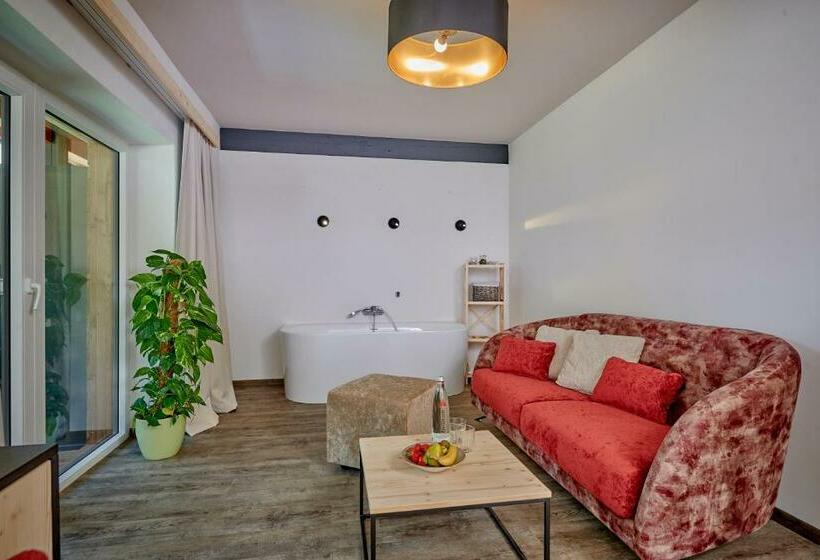 Люкс, Landhotel Moorhof