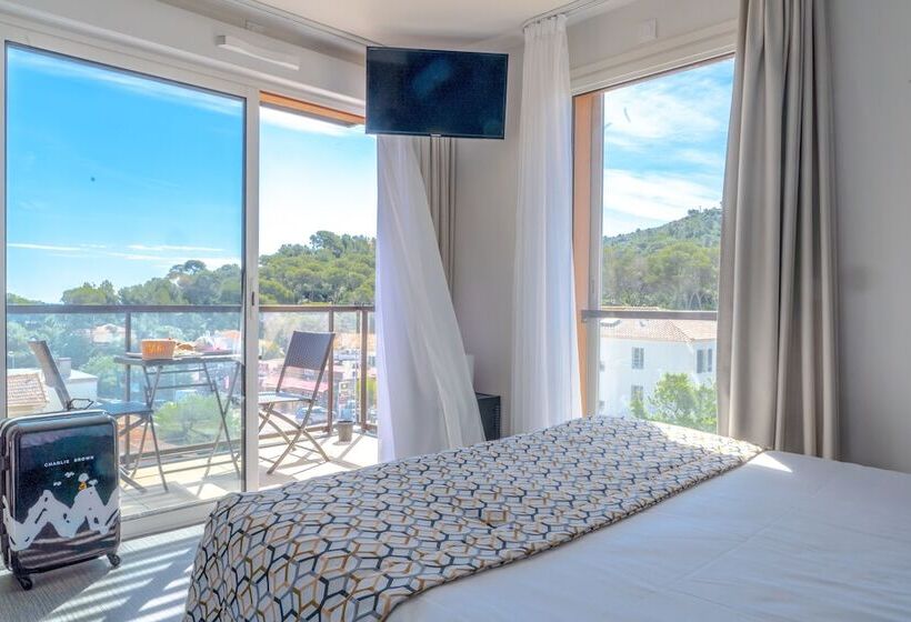 스탠다드 발코니 룸, Le Virevent