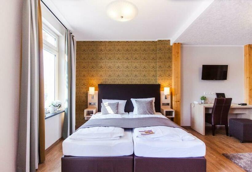 Люкс, Mayer S Wein