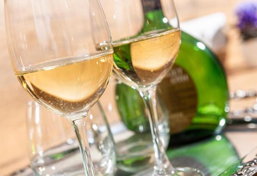 Standart Oda, Ratskeller Lauda