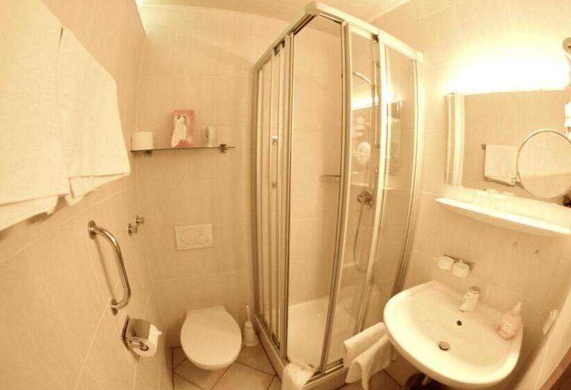 Номер Стандарт, Schmid