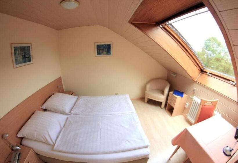 Апартаменты 2 Спальни, Schmid