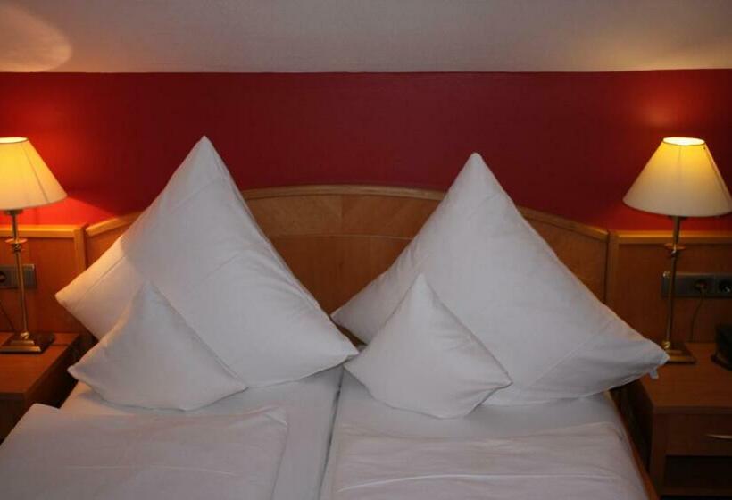 ベーシックルーム, Wiedemann S Wein