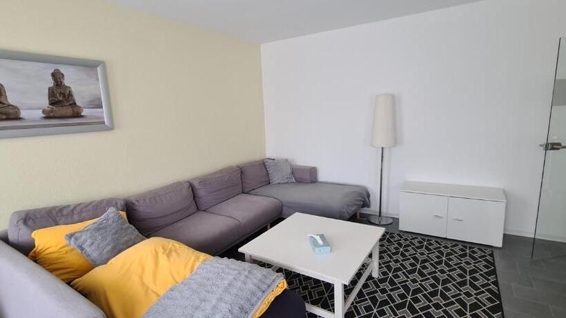 带1个卧室的公寓, Zur Aue