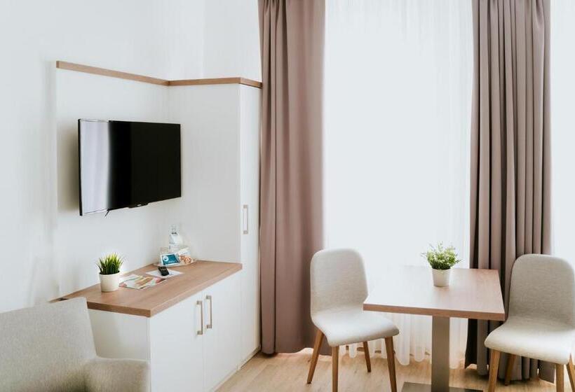 デラックススイート, Zur Seemöwe