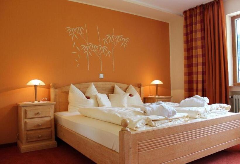 标准间带阳台, Naturpurhotel Maarblick