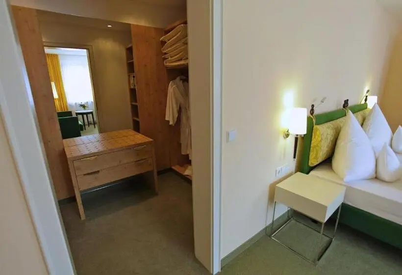 テラス付スイート, Parkhotel Flora Am Schluchsee