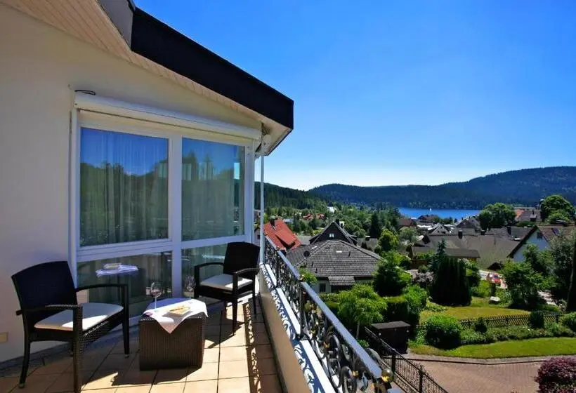 スーペリアースイート, Parkhotel Flora Am Schluchsee