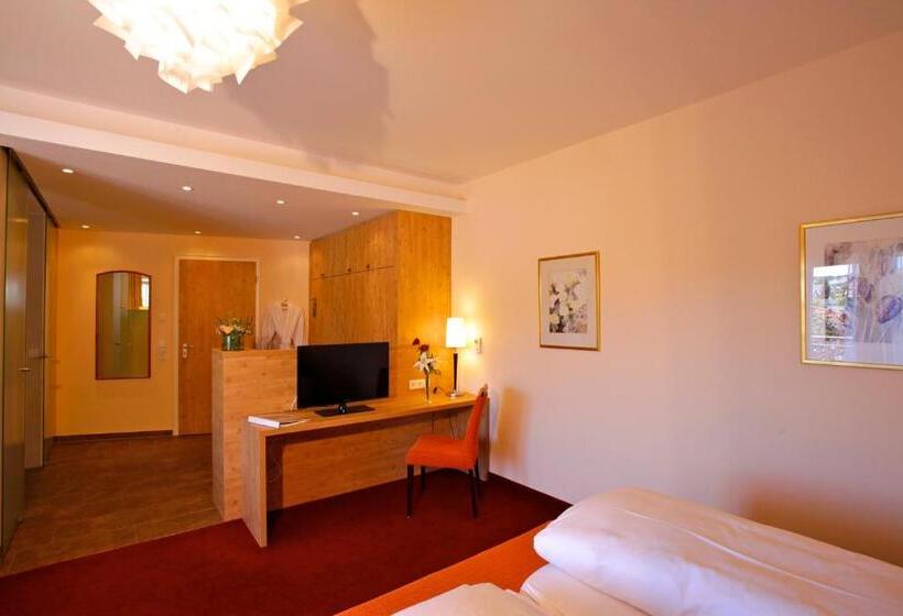 Номер Стандартный с Видом, Parkhotel Flora Am Schluchsee