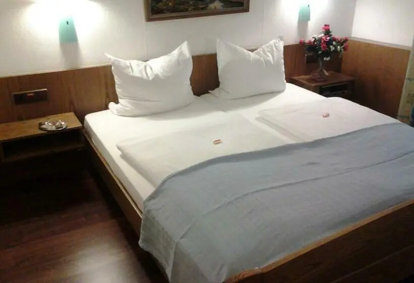スタンダードルーム, S&l Hotel Neuss