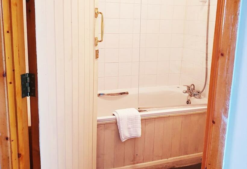 스탠다드 룸, The White Horse Inn