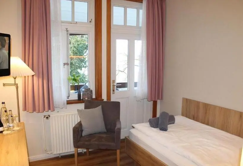 スタンダードシングルルーム, Ferien  Und Wellnesshotel Waldfrieden