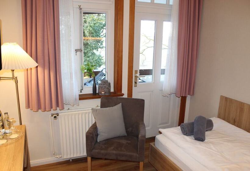 Номер Стандарт Индивидуальный, Ferien  Und Wellnesshotel Waldfrieden