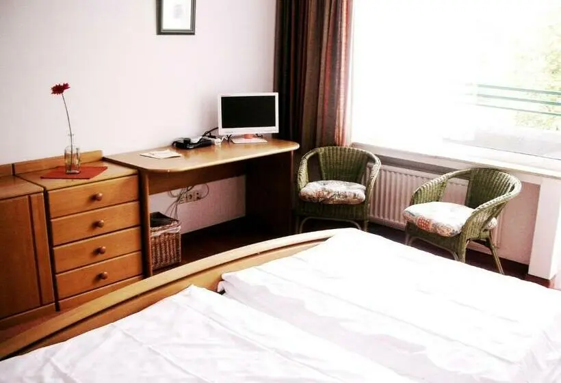 اتاق استاندارد با بالکن, Heidehotel Hildfeld