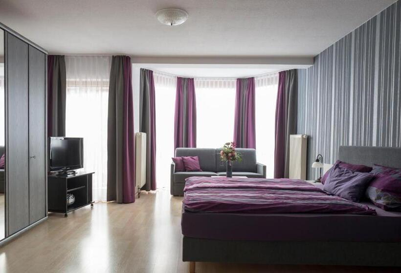 Апартаменты 1 Спальня, Am Palais