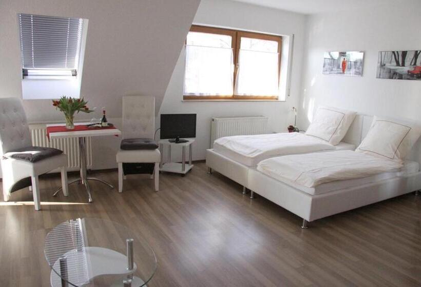 Апартаменты 1 Спальня, Am Palais