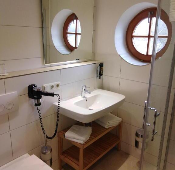 컴포트 룸, Daimerwirt