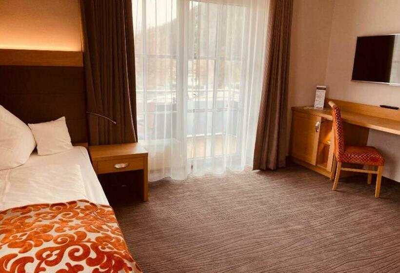 חדר סטנדרט יחיד, Hochheide