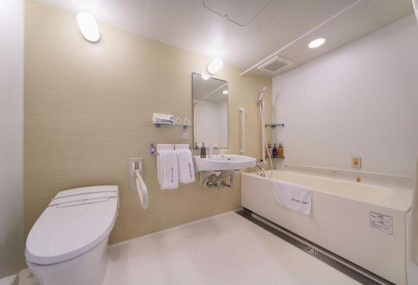 חדר סטנדרט מותאם לאדם עם מוגבלויות, Meitetsu Inn Hamamatsucho