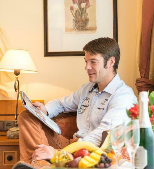 غرفة قياسية مزوَّدة بشُرفة, Panorama