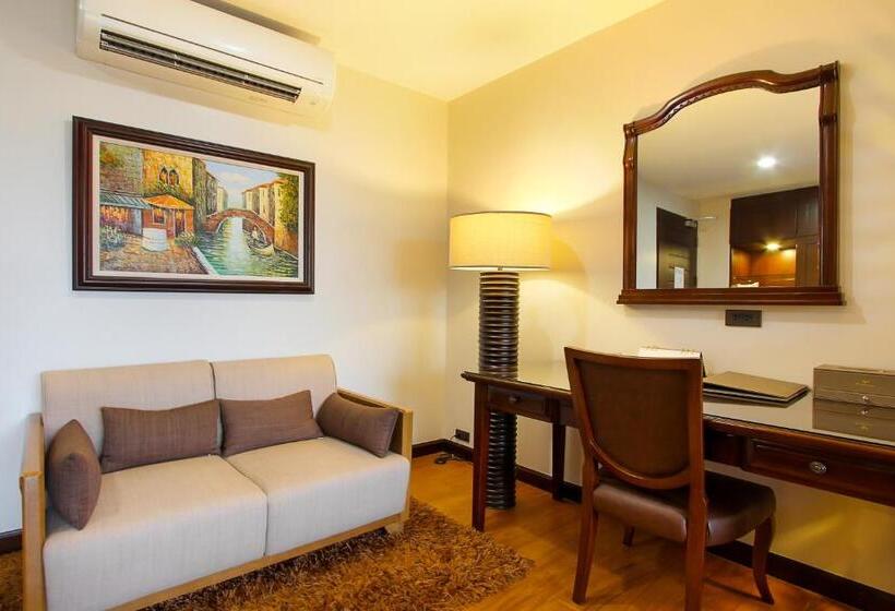 Люкс, Rimnaam Klangchan Hotel   Sha Plus