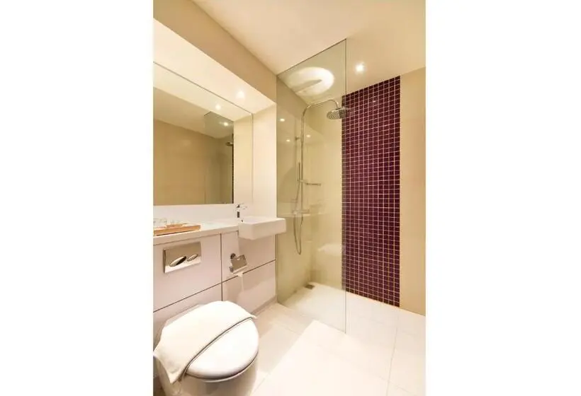 キングサイズベッドのスーペリアルーム, Satoria Hotel Yogyakarta Chse Certified