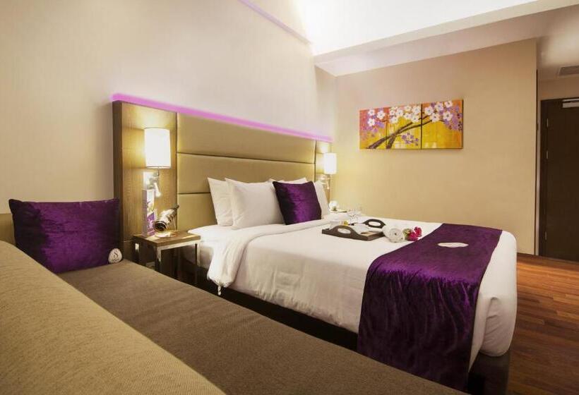 חדר סופריור עם מיטת קינג, Satoria Hotel Yogyakarta   Chse Certified