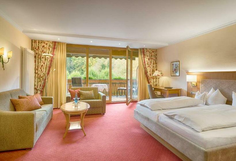 חדר דלוקס, Thomahof