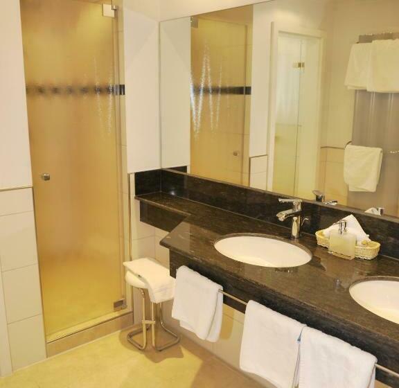 חדר דלוקס, Thomahof