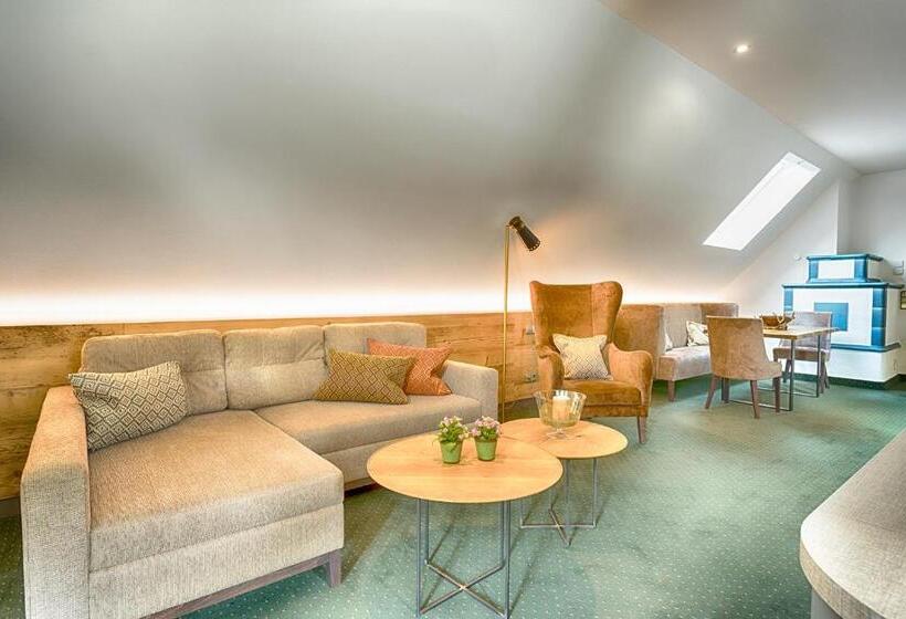 סוויטה משפחתית, Thomahof