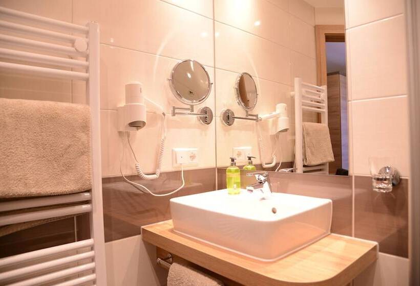 חדר סטנדרט יחיד, Weinhaus Grafen