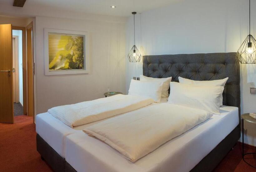 디럭스 룸, Weinhof