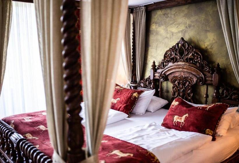 Люкс Вид на Реку, Weisser Bär