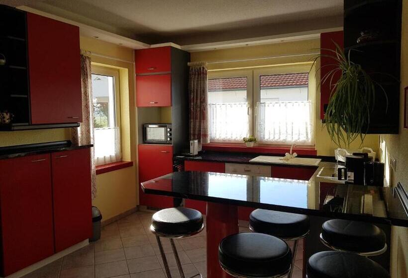 1베드룸 아파트 1층, Landhotel Pathes Hof