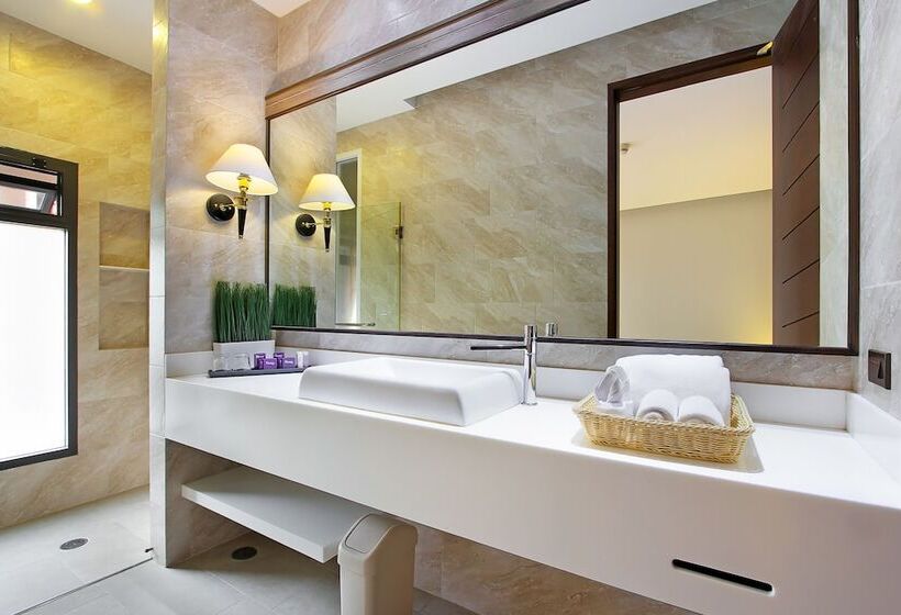 Номер Премиум, Rimnaam Klangchan Hotel Sha Plus