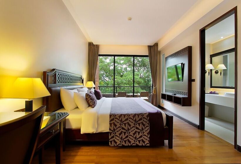 Номер Deluxe, Rimnaam Klangchan Hotel Sha Plus