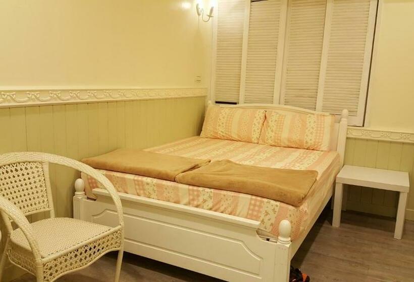 اتاق استاندارد با سرویس بهداشتی مشترک, 橙舍二館 Tw Hostel 2