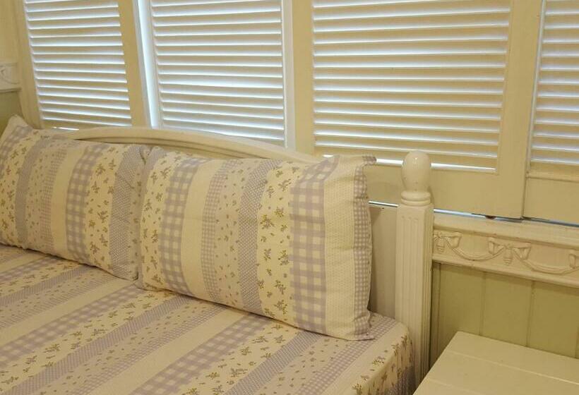 اتاق استاندارد با سرویس بهداشتی مشترک, 橙舍二館 Tw Hostel 2