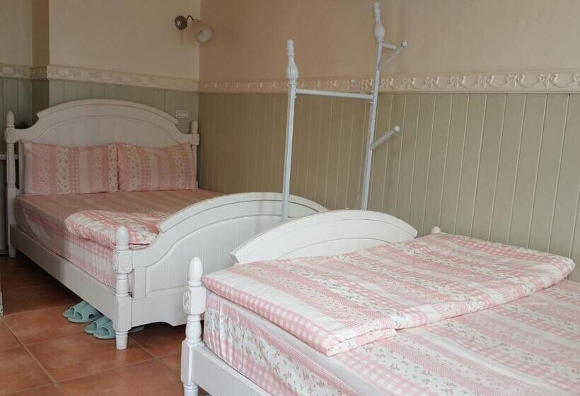 اتاق استاندارد چهار تخته, 橙舍二館 Tw Hostel 2