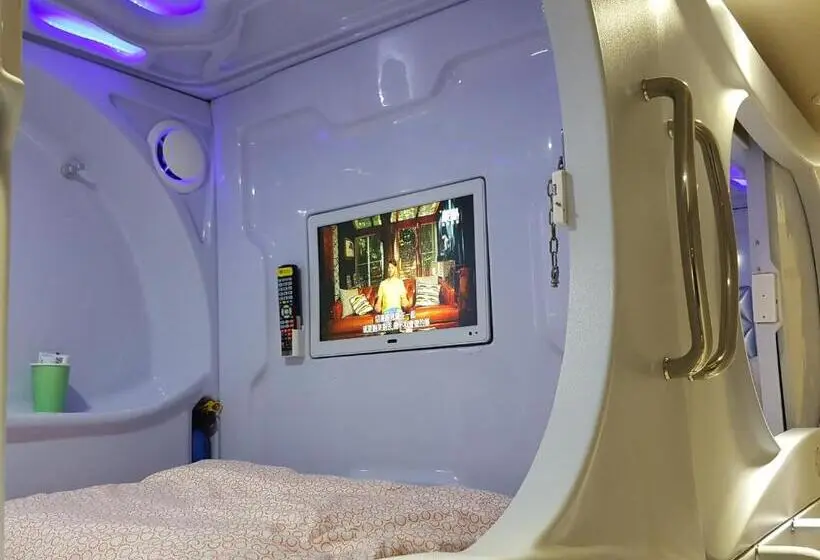 Capsule, 橙舍二館 Tw Hostel 2