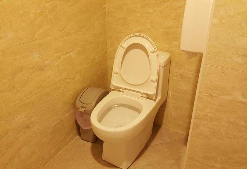 اتاق استاندارد چهار تخته, 橙舍二館 Tw Hostel 2