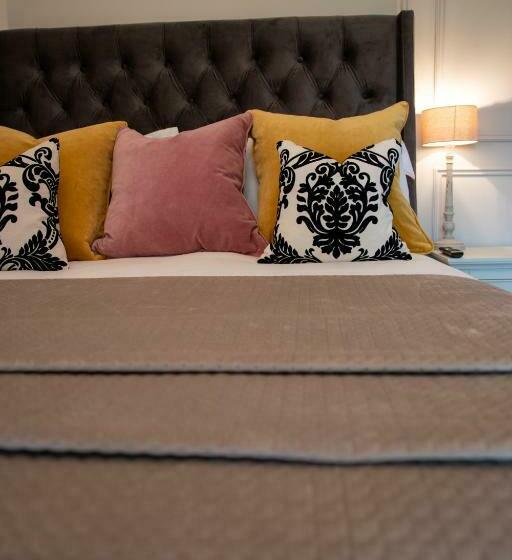 غرفة ديلوكس سرير كينج, Apple Tree Bed And Breakfast