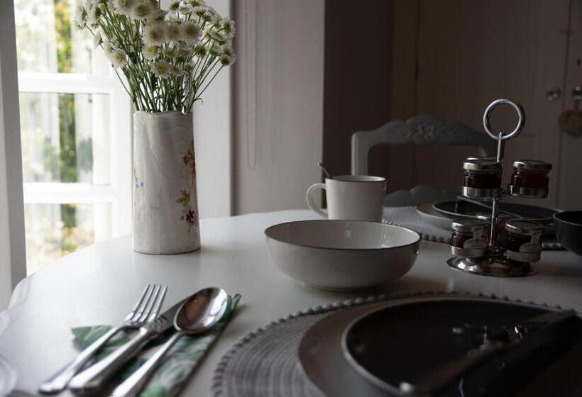 디럭스 룸, Apple Tree Bed And Breakfast