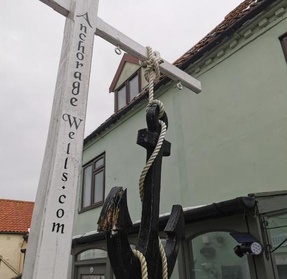 디럭스 룸 킹사이즈 침대, Anchoragewells Next The Sea