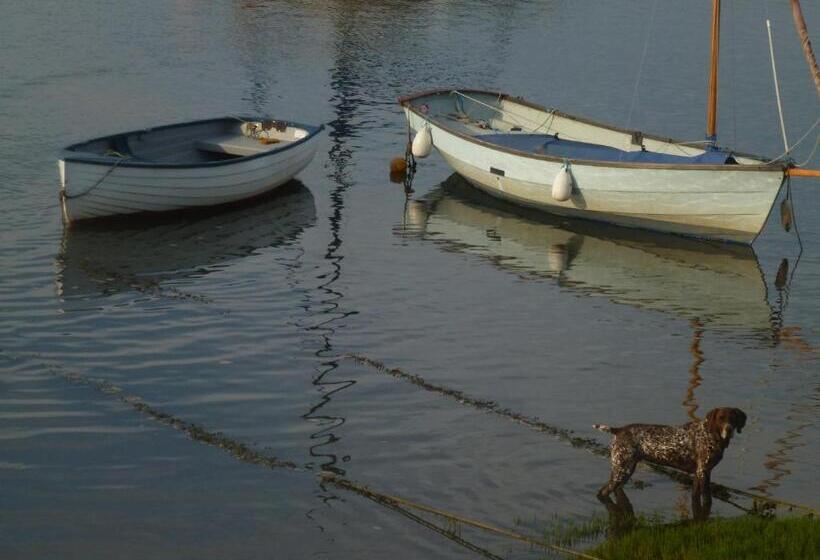 침실 1개 아파트, Anchoragewells Next The Sea