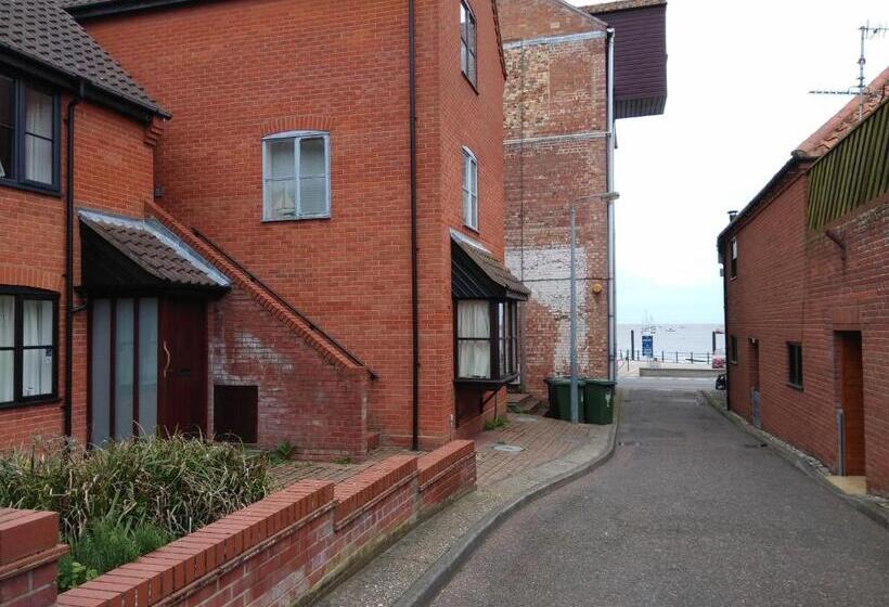 침실 1개 아파트, Anchoragewells Next The Sea