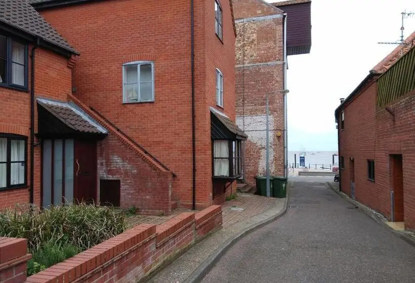 １ベッドルームアパートメント, Anchoragewells Next The Sea