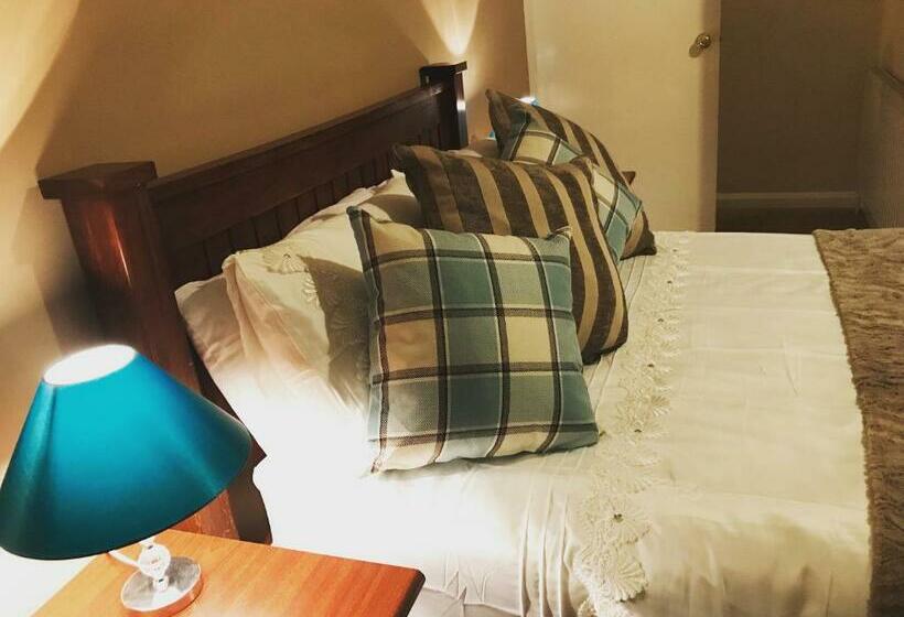 غرفة قياسية, Beldon House