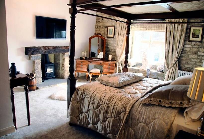 디럭스 룸, Busfeild Arms